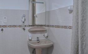 Hostal Ramón y Cajal